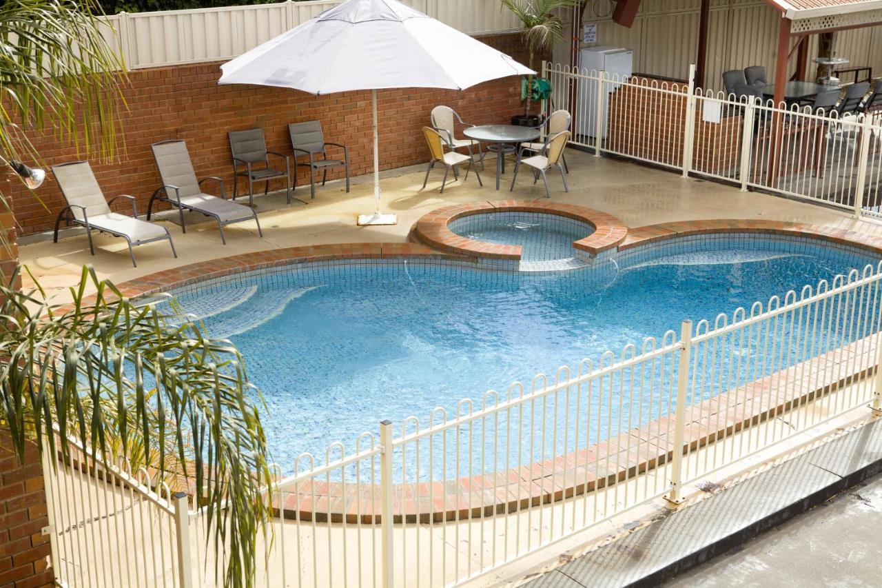 Courtyard Motor Inn Shepparton Exterior foto