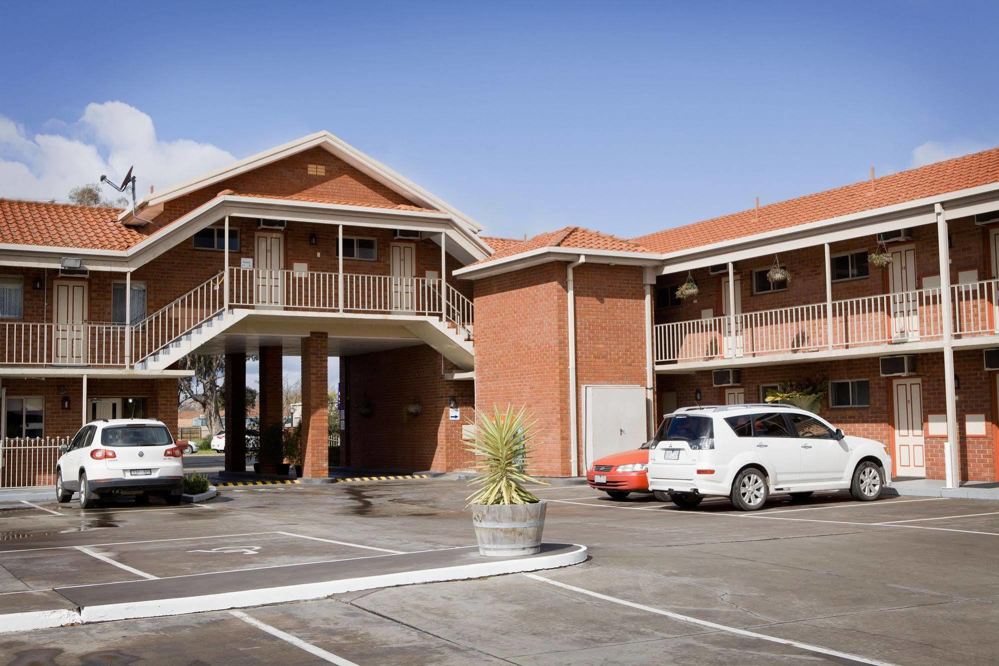Courtyard Motor Inn Shepparton Exterior foto